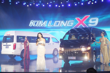 Kim Long Motor xuất xưởng mẫu xe minibus mới