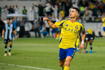 Ronaldo hóa người hùng, Al Nassr thắng trận ở phút 97