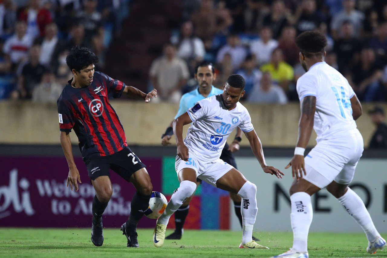 nam dinh vs bangkok united.jpg