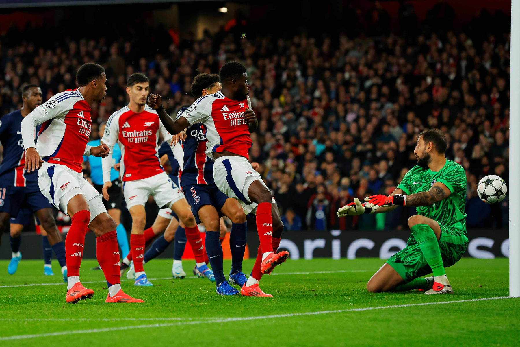 Arsenal PSG/The Guardian