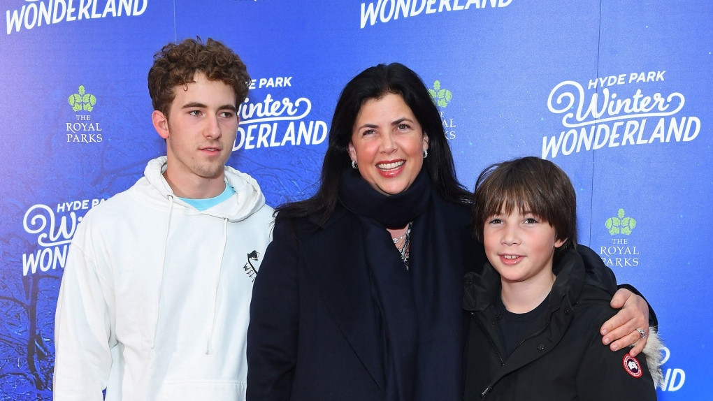 kirstie allsopp and her sons 1 7059400 1727888274342.jpg