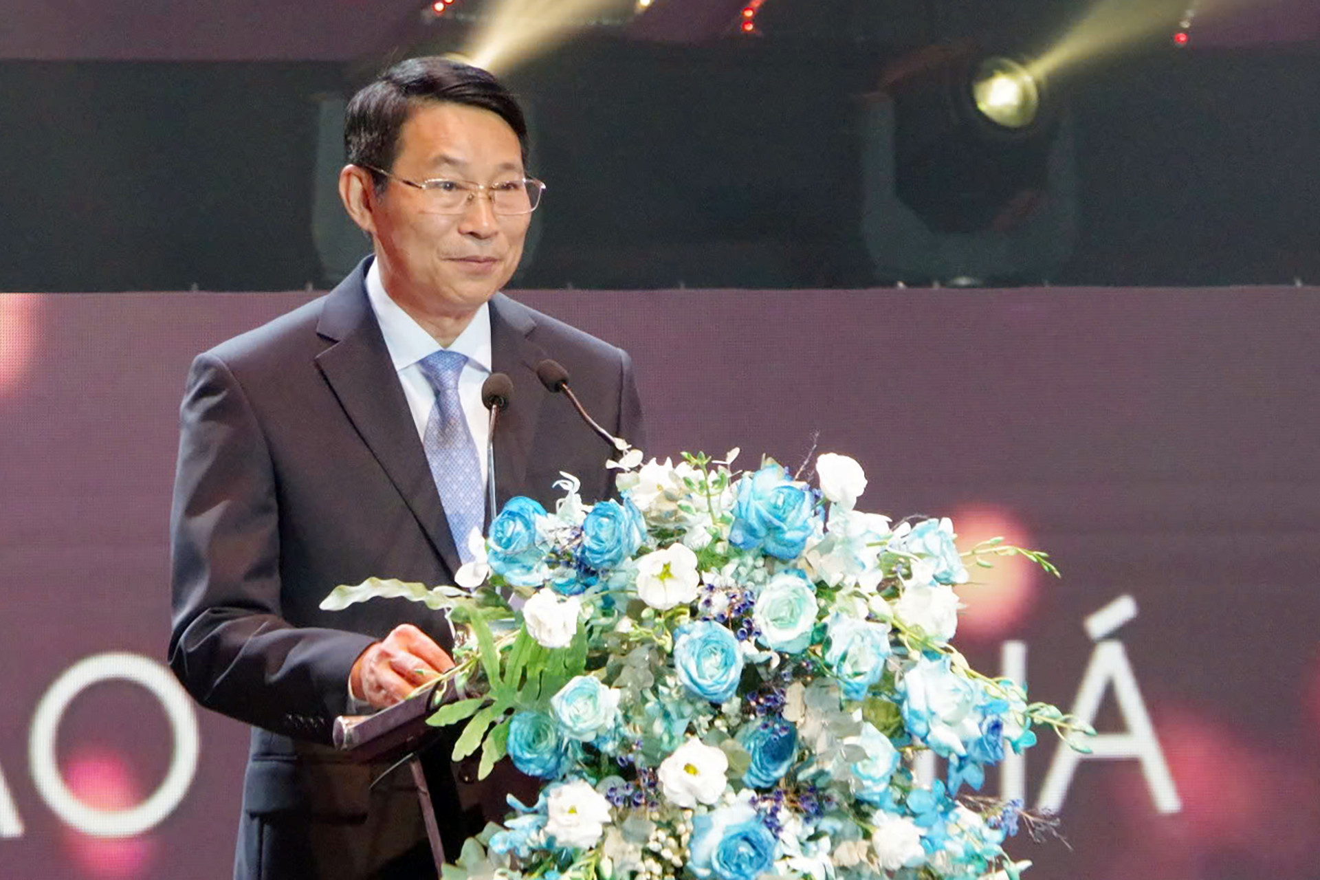 NhaTrang Lienhoan 2.jpg