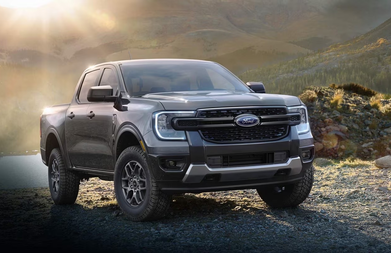 Siết đai ốc tay đòn lỏng lẻo gây mất lái, Ford Ranger bị triệu hồi