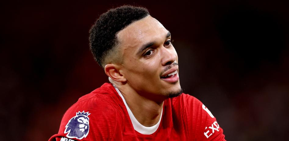 Trent Alexander Arnold EFE.jpeg