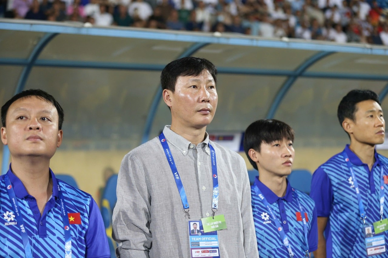 Tuyển Việt Nam: HLV Kim Sang Sik đổi kế hoạch AFF Cup?