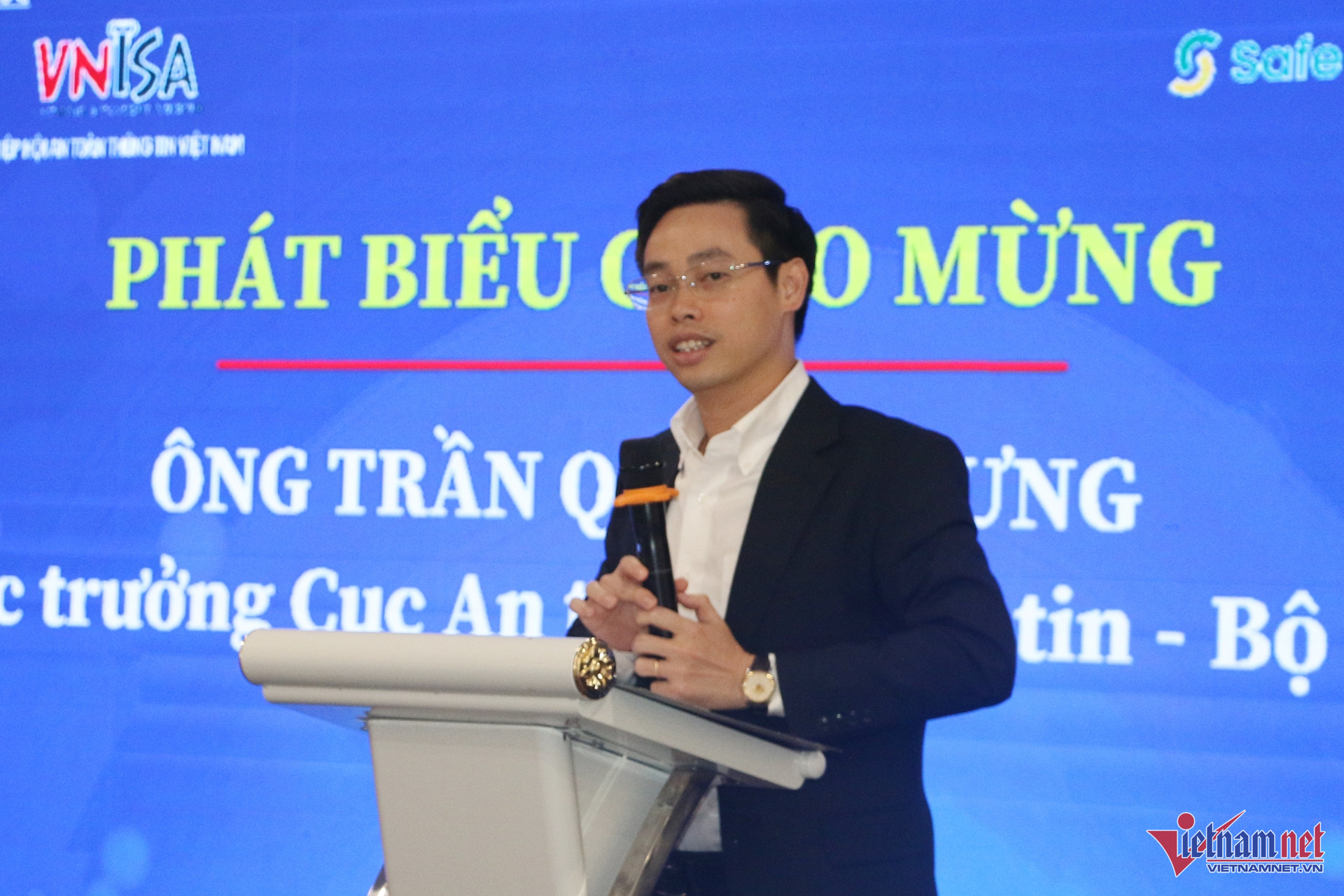 W-ong Tran Quang Hung 2 1.jpg