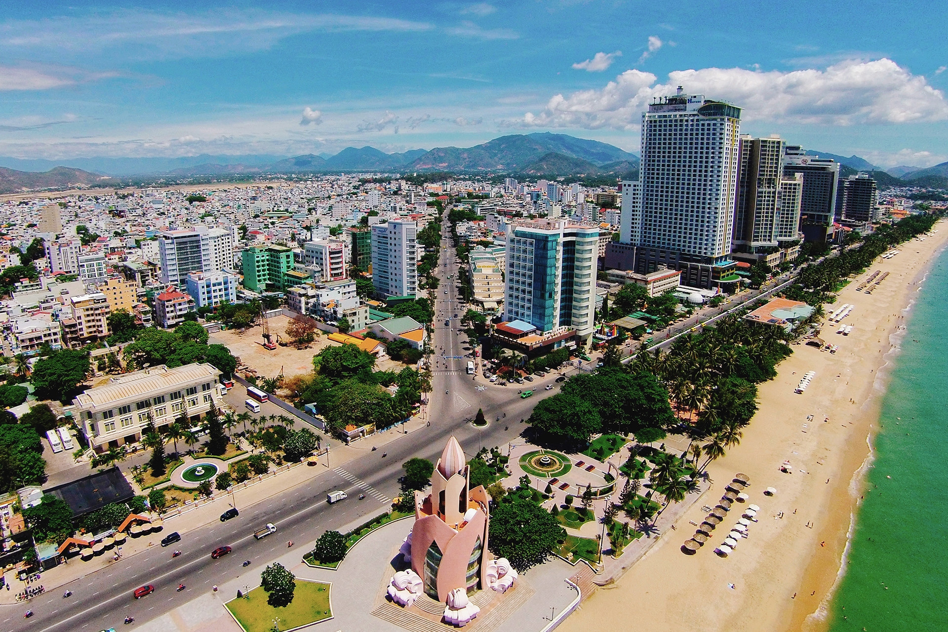 ‘Chiêu’ lừa đặt cọc tiền khách sạn để chiếm đoạt ở Nha Trang