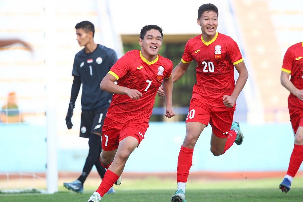 17 Kyrgyzstan vs U17 Yemen 1.jpg