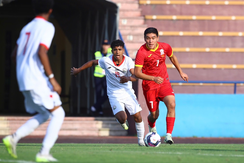 17 Kyrgyzstan vs U17 Yemen 4.jpg