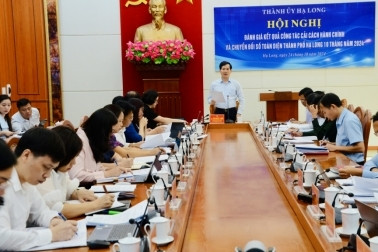 Hạ Long phấn đấu đến năm 2025 thuộc nhóm dẫn đầu toàn tỉnh về chuyển đổi số