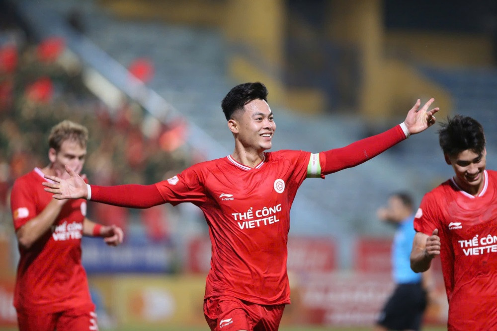 the cong viettel vs binh duong 2.jpg