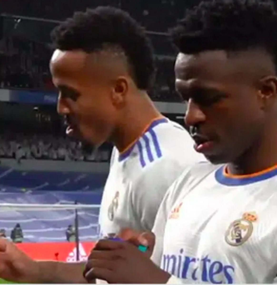 Real Madrid thuoc Tribuna 2.jpg