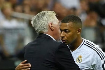 Real Madrid chọn được người thay Ancelotti, Mbappe phấn khởi