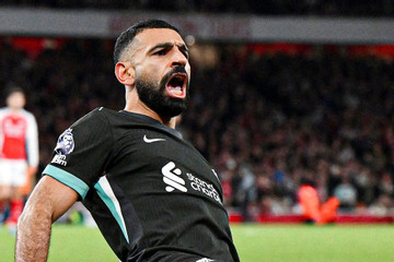 Salah giúp Liverpool thoát thua trước Arsenal