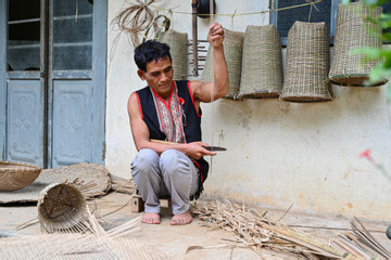 Kinh nghiệm hỗ trợ trúng đích để giảm nghèo tại các xã vùng núi