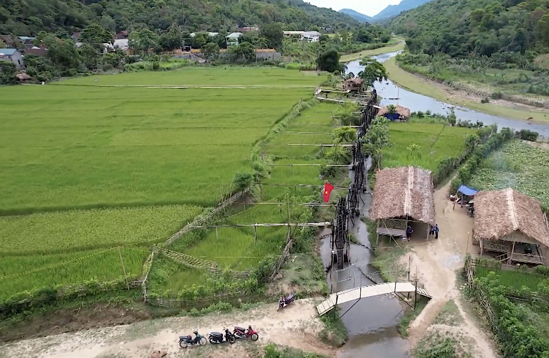 Những bản làng nông thôn mới trù phú ở miền Tây xứ Nghệ