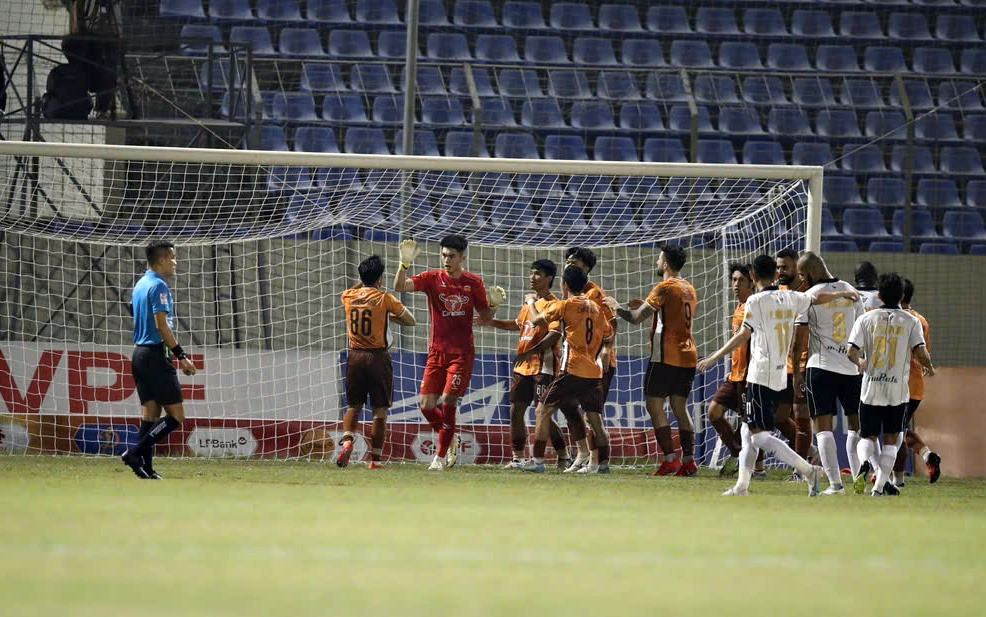da nang vs hagl 1.jpg