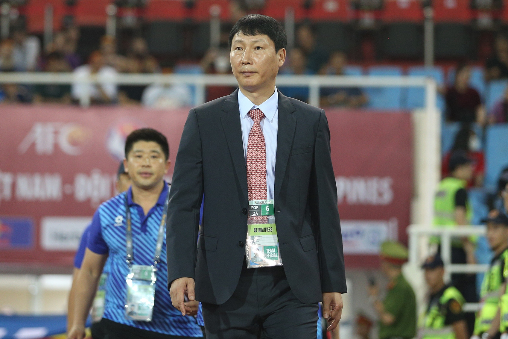 HLV Kim Sang Sik và lời hứa vào chung kết AFF Cup