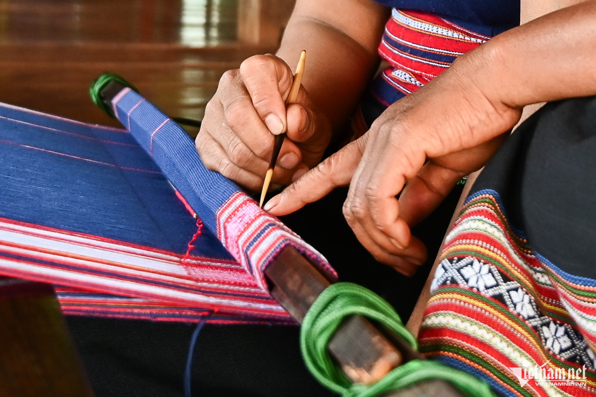 W-giam ngheo dao tao nghe.jpg