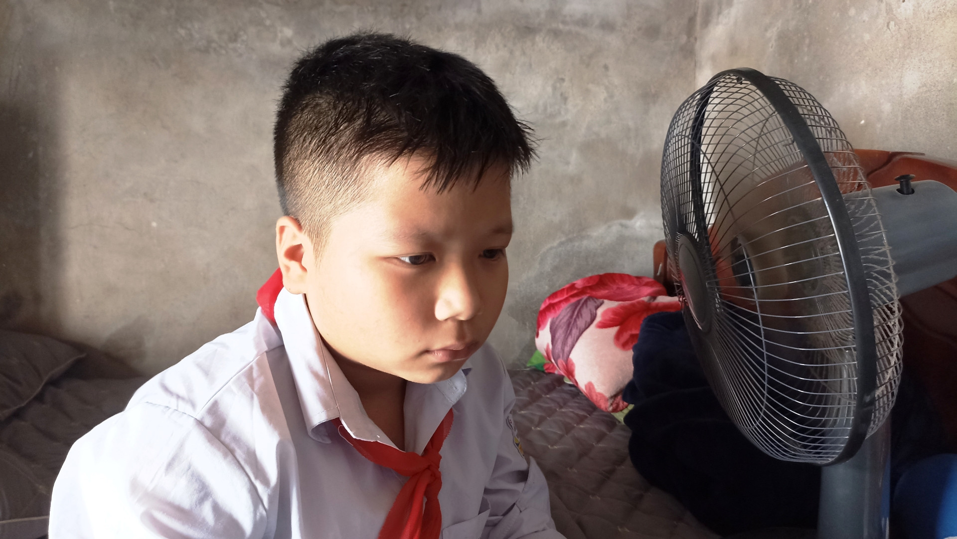 3Người phụ nữ phải cắt bỏ dạ dày.jpg