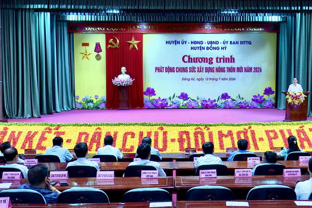 Chung sức xây dựng xã Văn Lăng đạt chuẩn Nông thôn mới