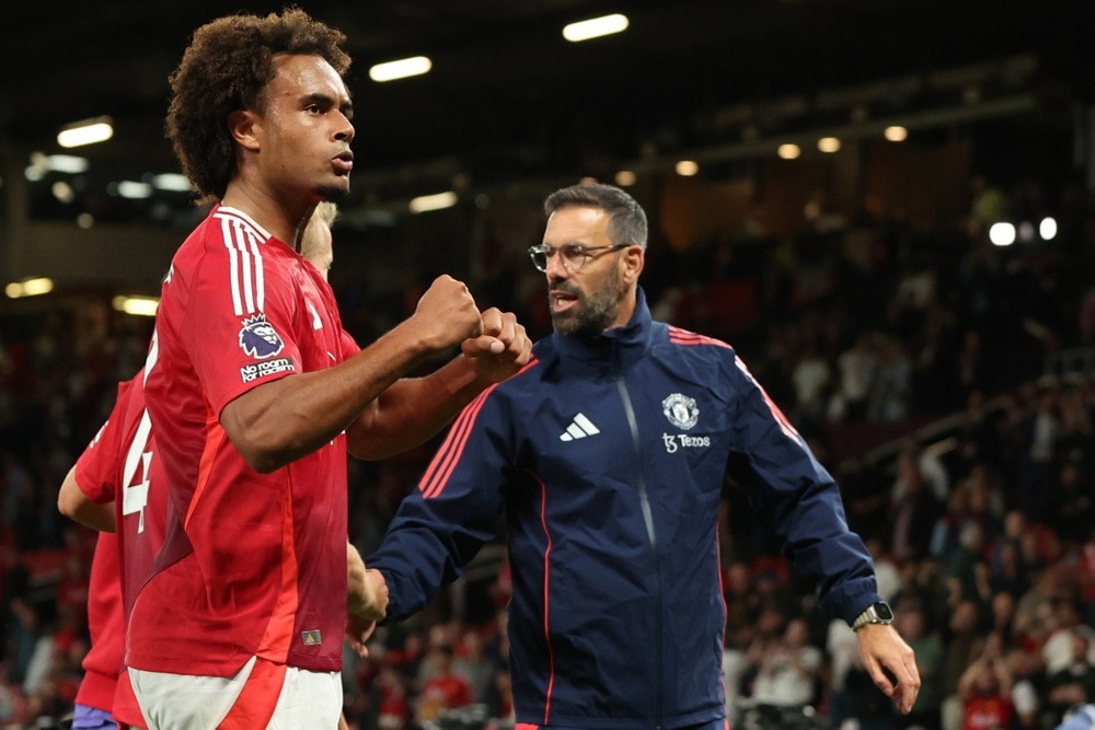 Van Nistelrooy EFE.jpg