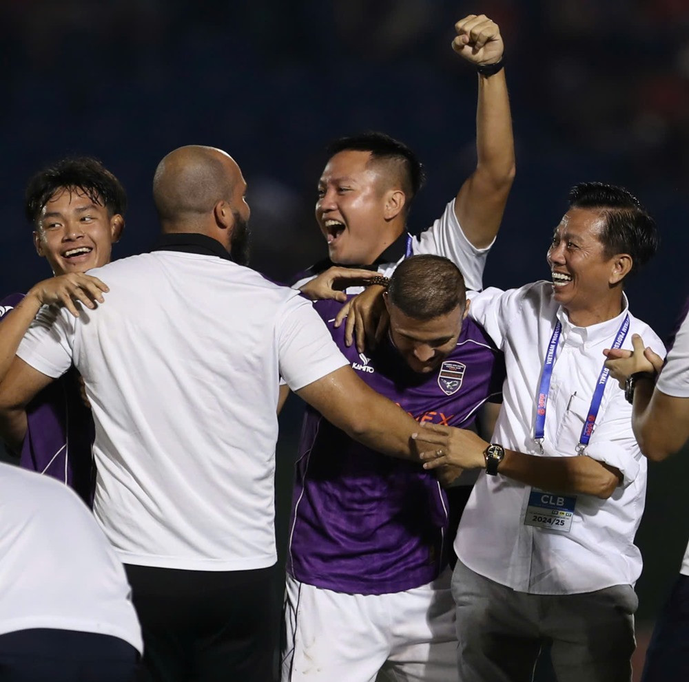 binh duong vs tphcm 3.jpg