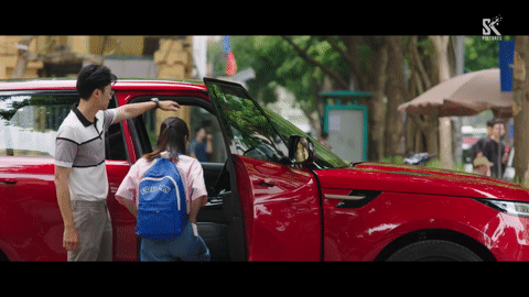 Đi giữa trời 48