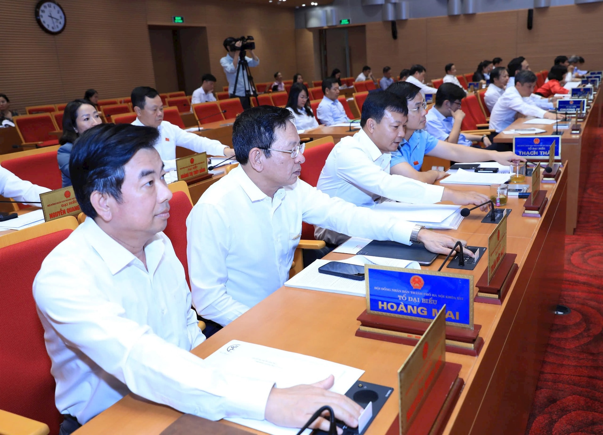 hanh chinh cong.jpeg