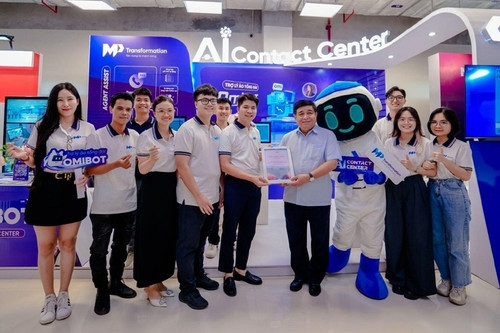 Hệ sinh thái AI Contact Center ghi điểm tại Ngày hội Đổi mới sáng tạo 2024