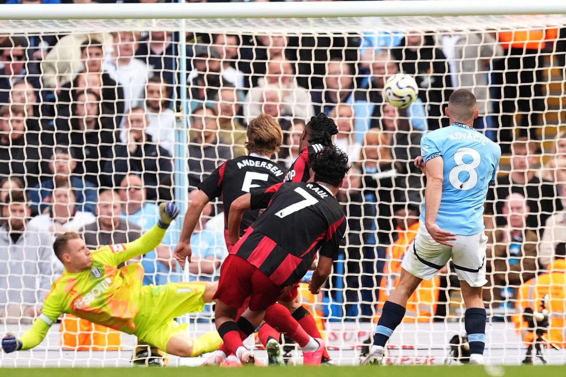 Kovacic Man City Fulham PA.jpg