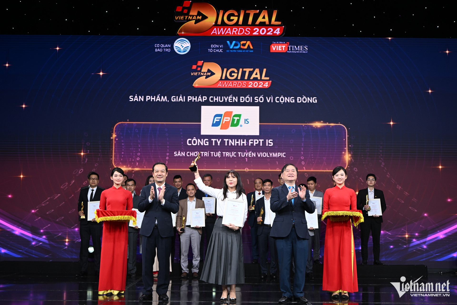 W-giai thuong chuyen doi so 2 1.jpg