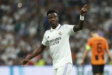 Real Madrid tổn thất nặng, HLV Ancelotti báo thêm tin xấu Vinicius