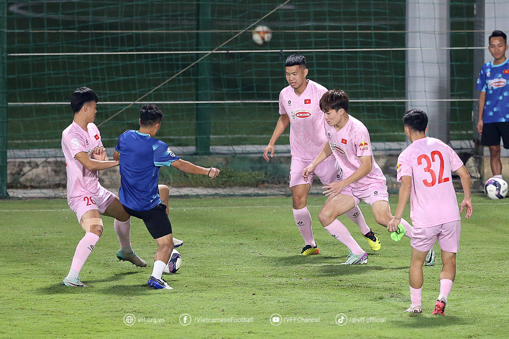 tuyen viet nam 8.jpg