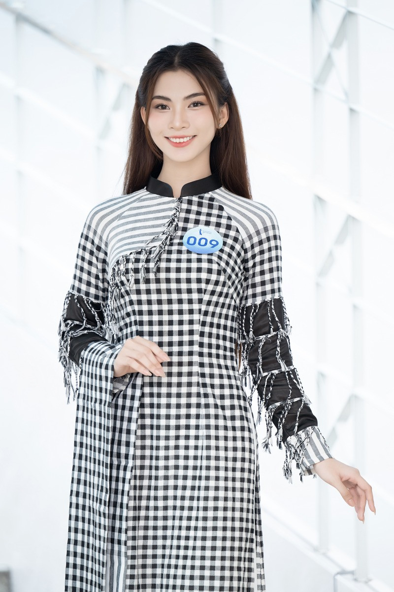 009 Phan Lê Kim Ngọc Cần Thơ.jpg