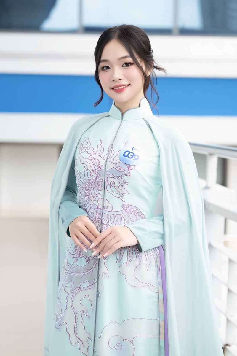 039 Phạm Thị Kiều Oanh Huế.jpg