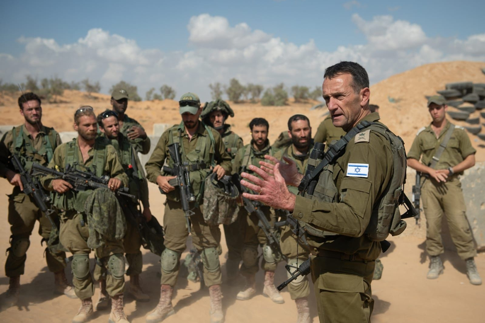 Israel báo động nguy cơ Hamas ra tay, công bố video về vụ đột kích đẫm máu 7/10