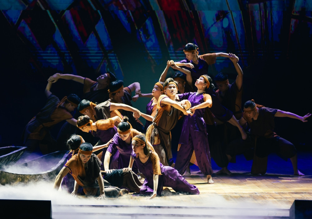 batch_San khau 24h 9.jpg