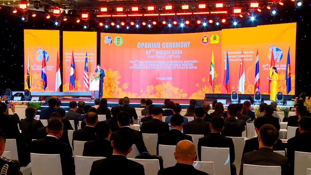 ASEAN thảo luận về phòng chống hoạt động xuất nhập cảnh trái phép