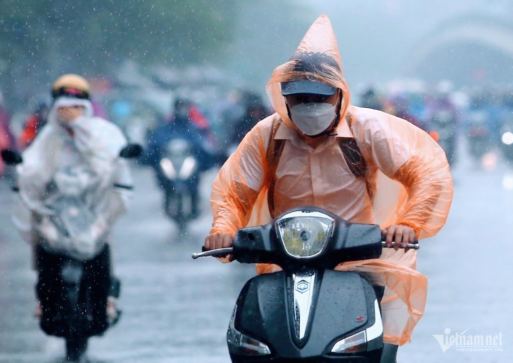 Tây Nguyên và Nam Bộ mưa giông, khả năng có lốc, sét 1 mua giong loc set.jpg