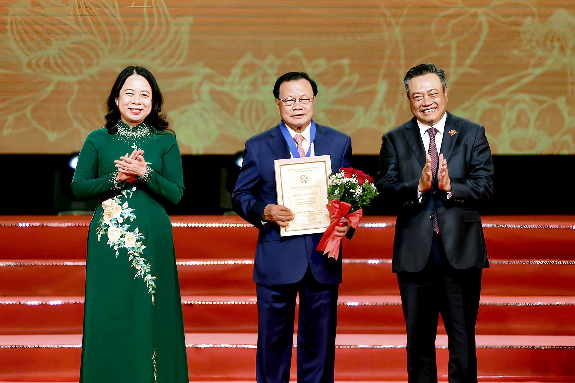 IMG_4C423B7E4222 1.jpg