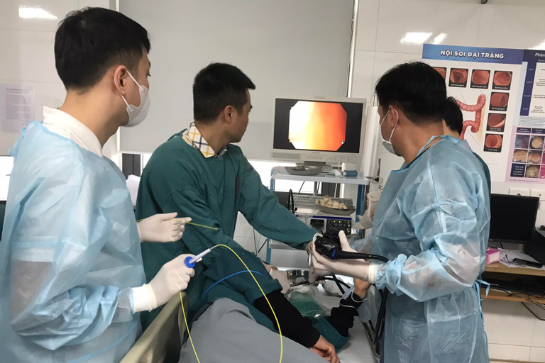 5 nhóm người cần cảnh giác ung thư đường tiêu hóa noi soi 1254.png