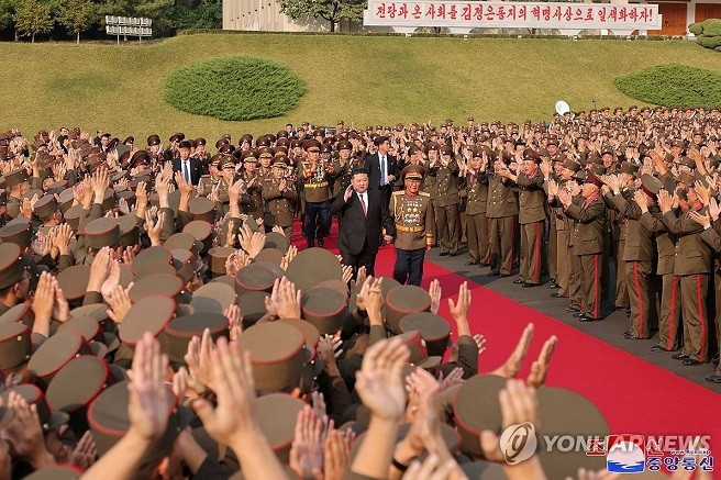Ông Kim Jong Un: Triều Tiên tăng tốc trở thành siêu cường quân sự, hạt nhân