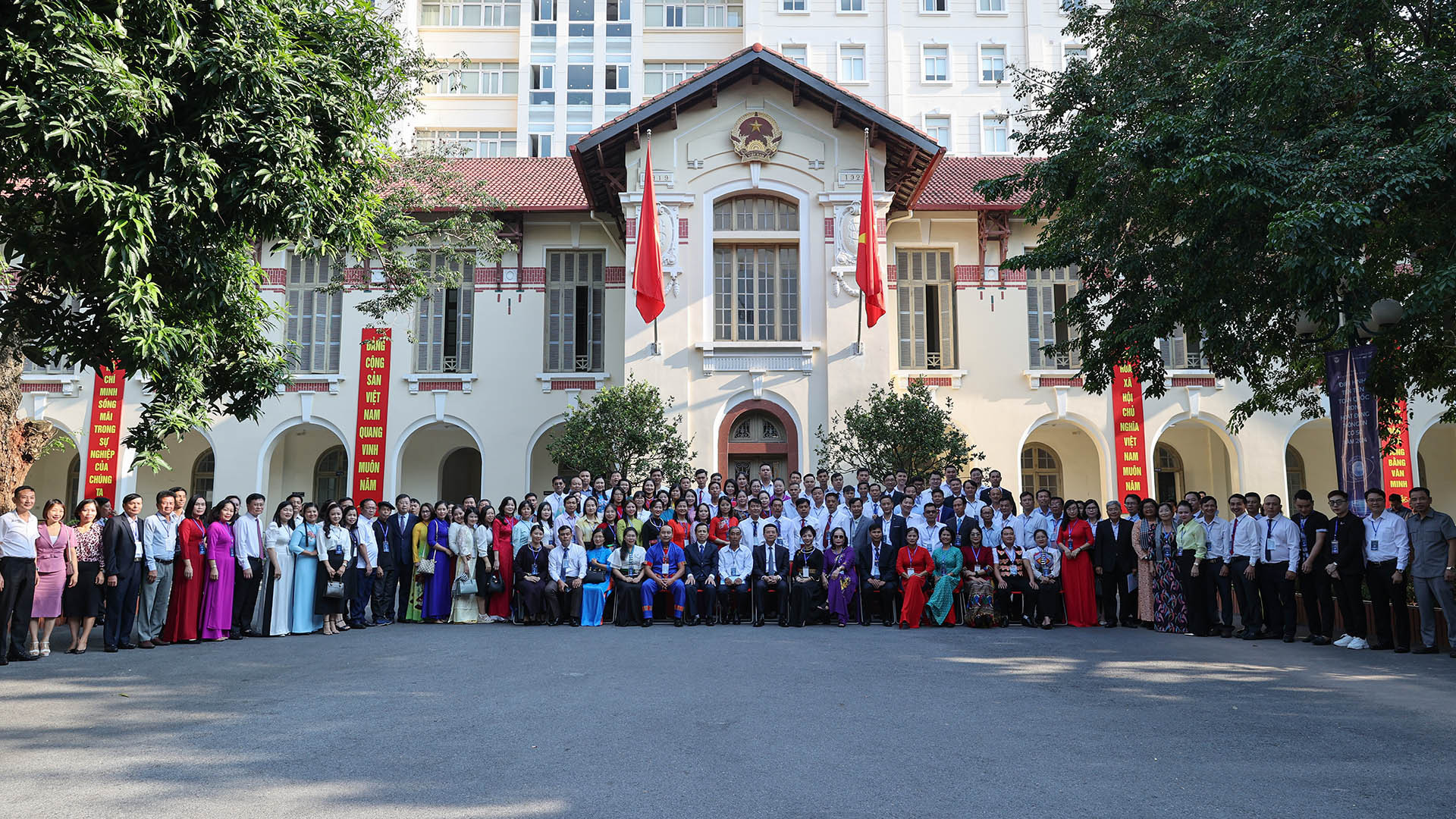 Tăng sức mạnh cho lực lượng truyền thông đặc biệt riêng có của Việt Nam thong tin co so 2.jpg