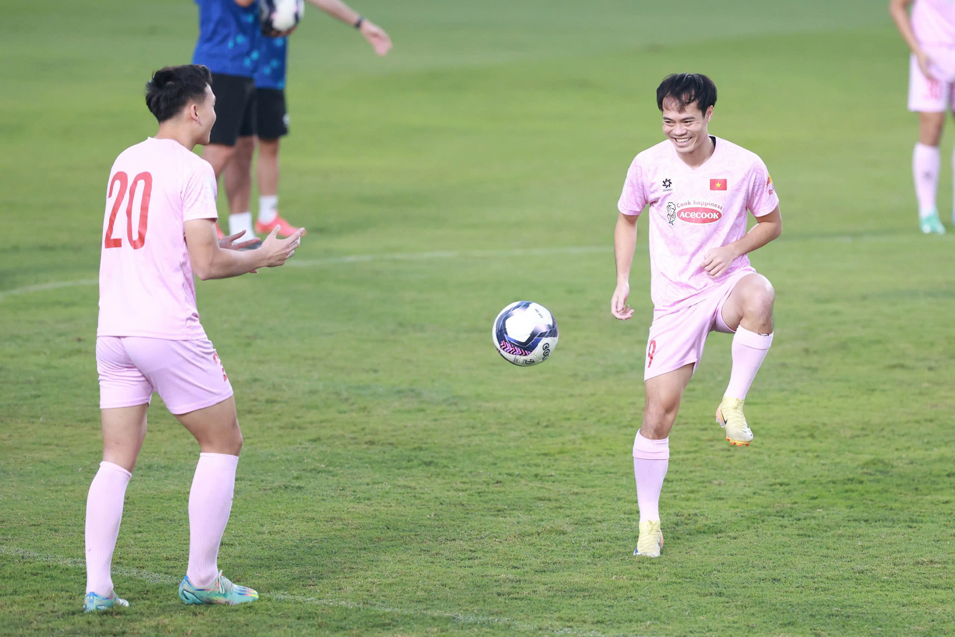 tuyen viet nam 3.jpg