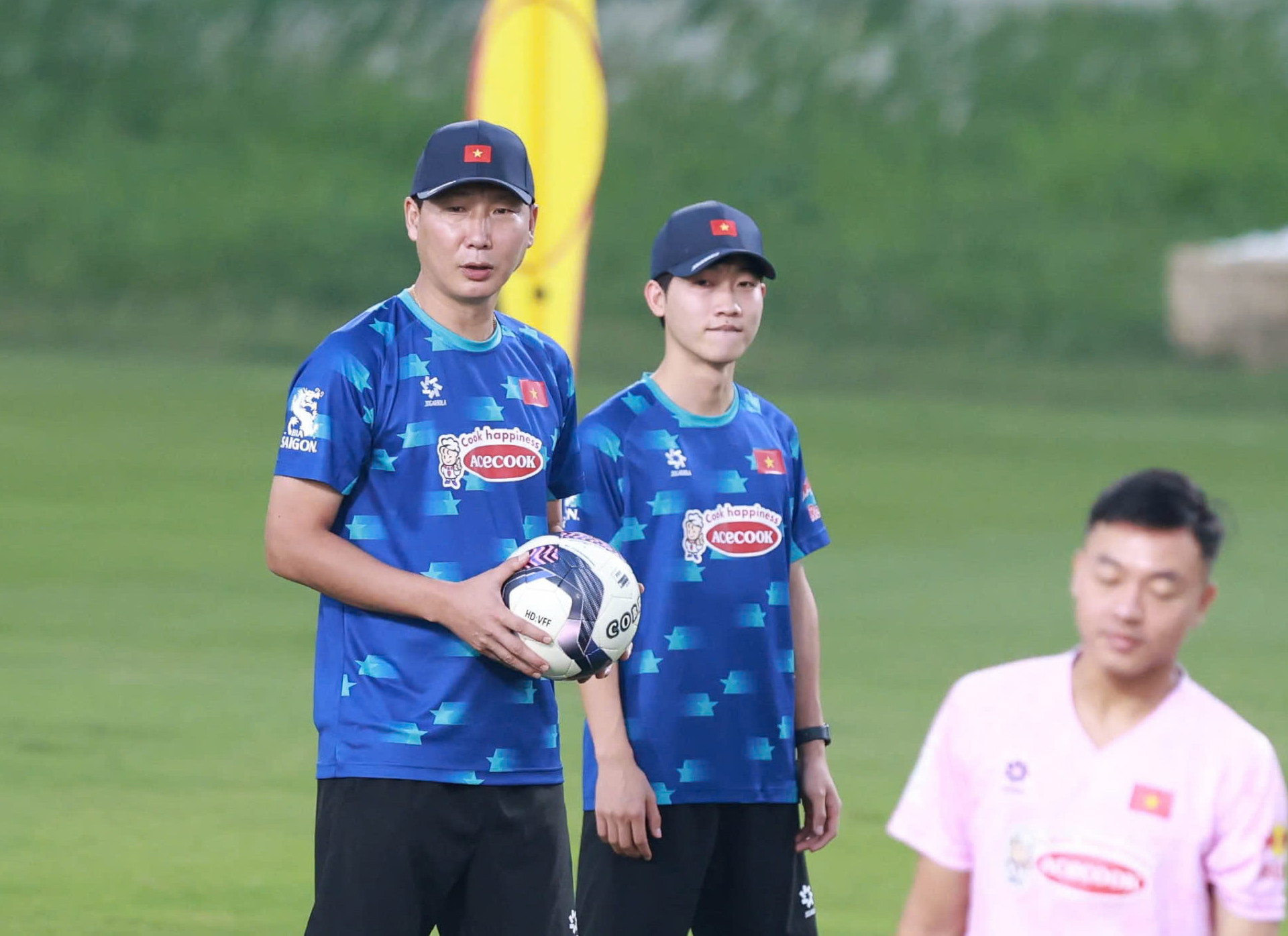 tuyen viet nam 9.jpg