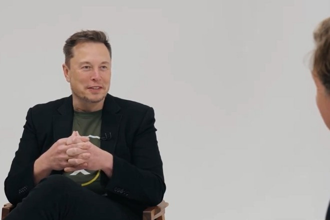 Tỷ phú Elon Musk 'tất tay' vào ông Trump, đùa sẽ bị bỏ tù nếu bà Harris thắng