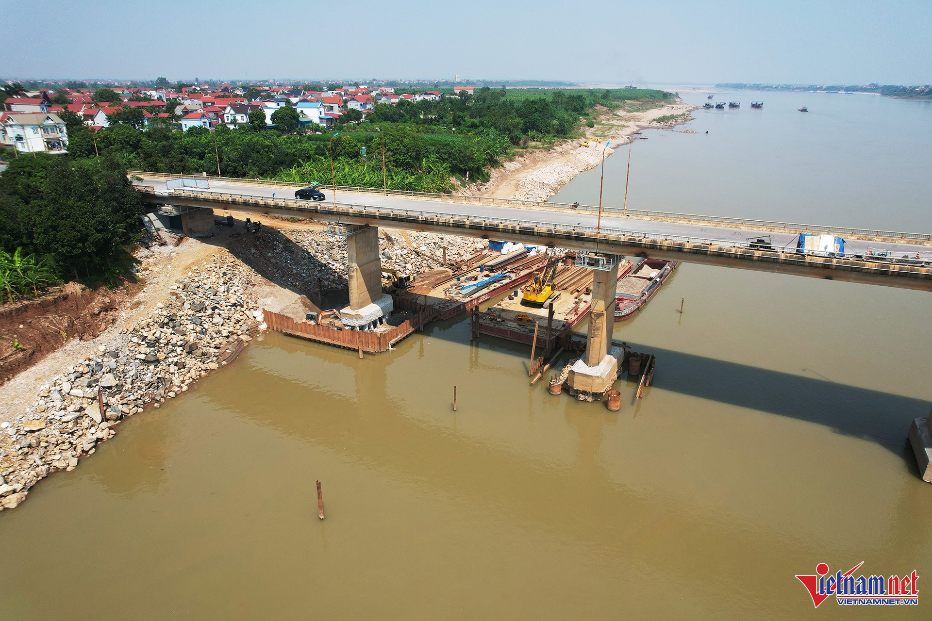 W-cau trung ha 2.jpg