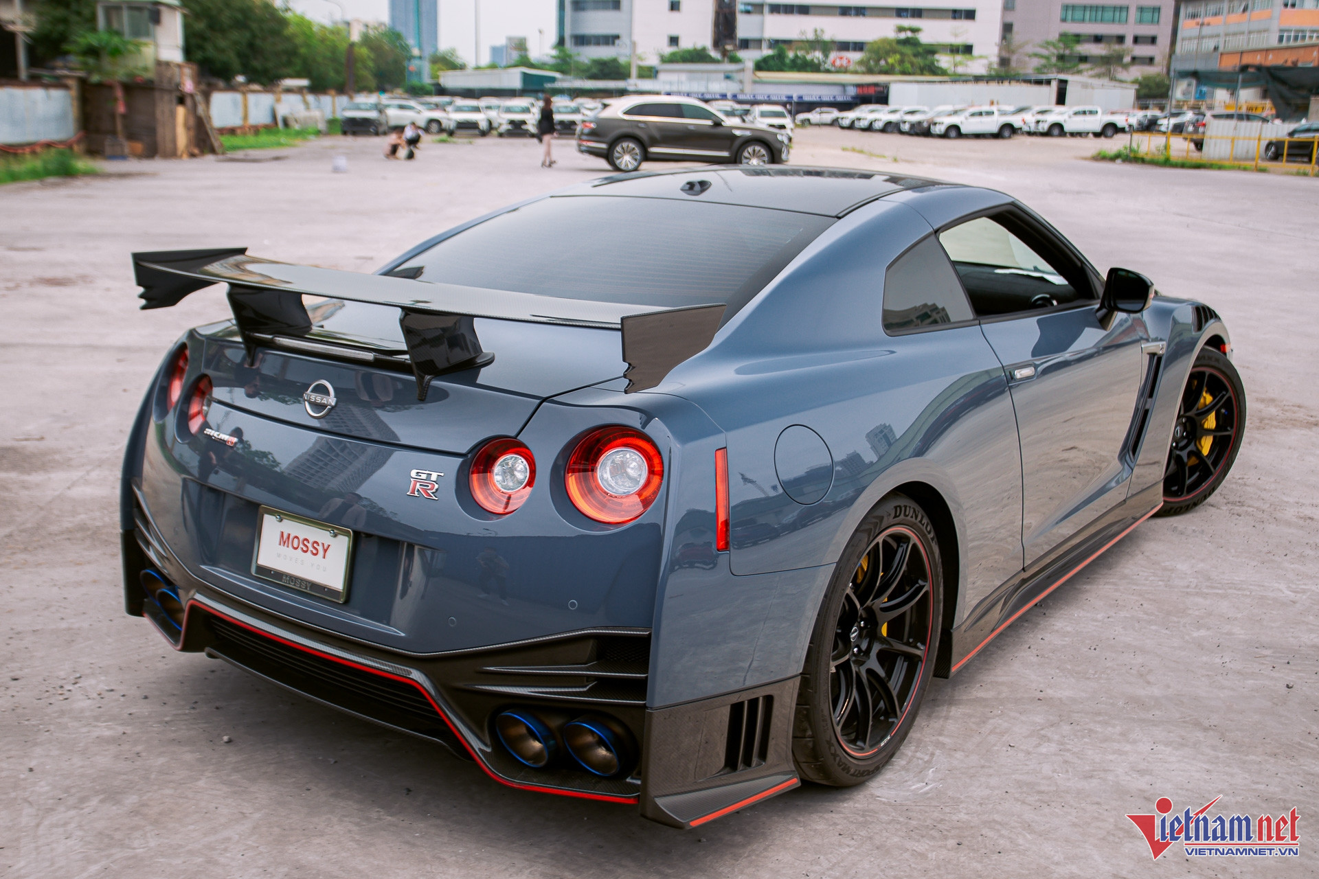 W-gtr nismo 2.JPG.jpg