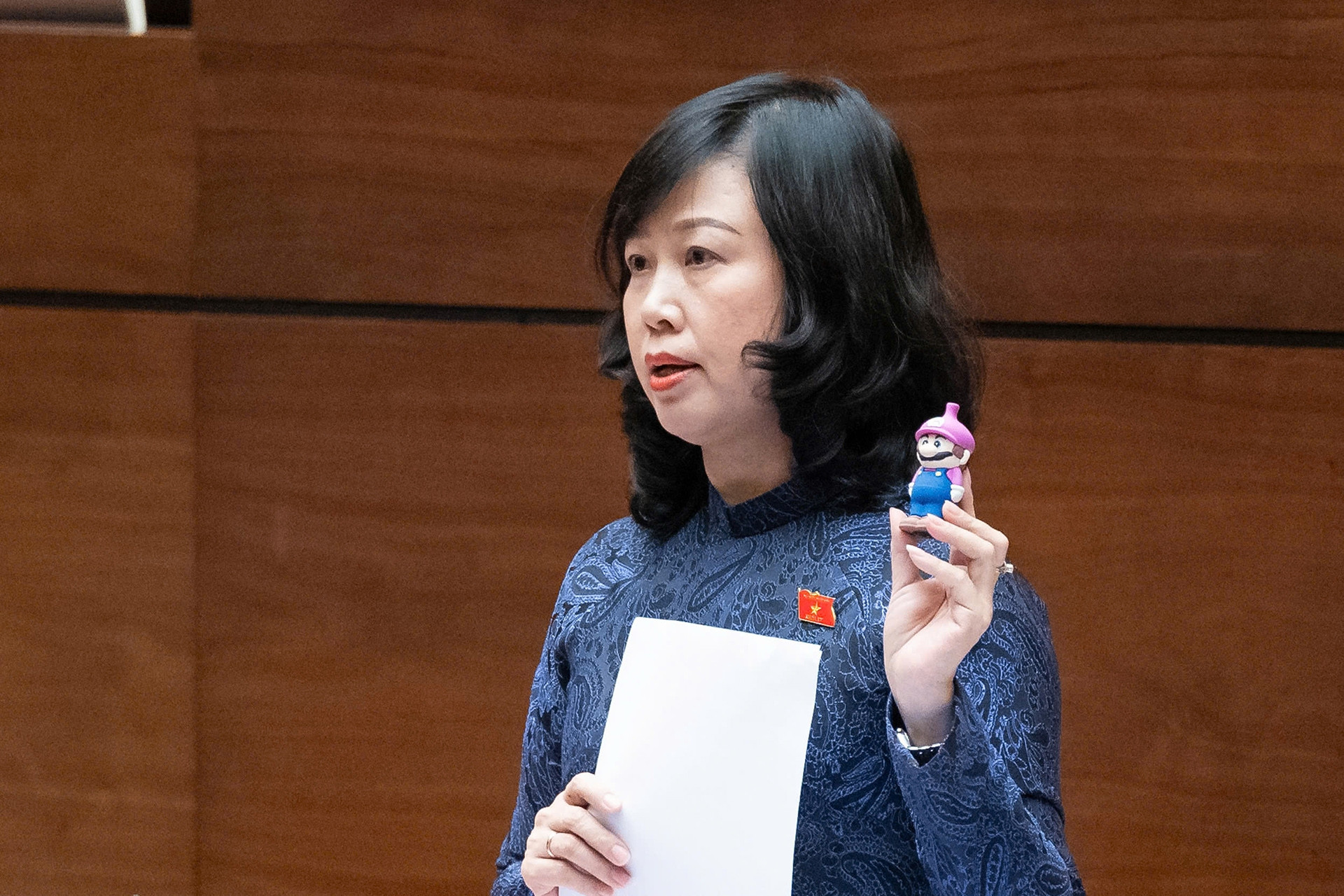 Bộ trưởng Y tế mong muốn có nghị quyết cấm thuốc lá điện tử, thuốc lá nung nóng